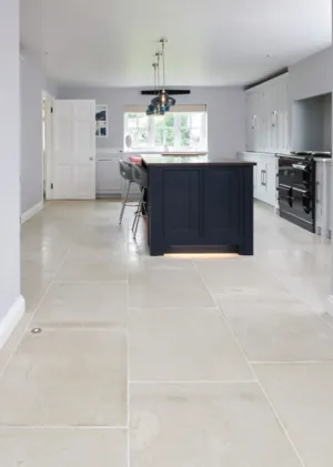 Ca'Pietra Eiffel Limestone Tumbled Finish