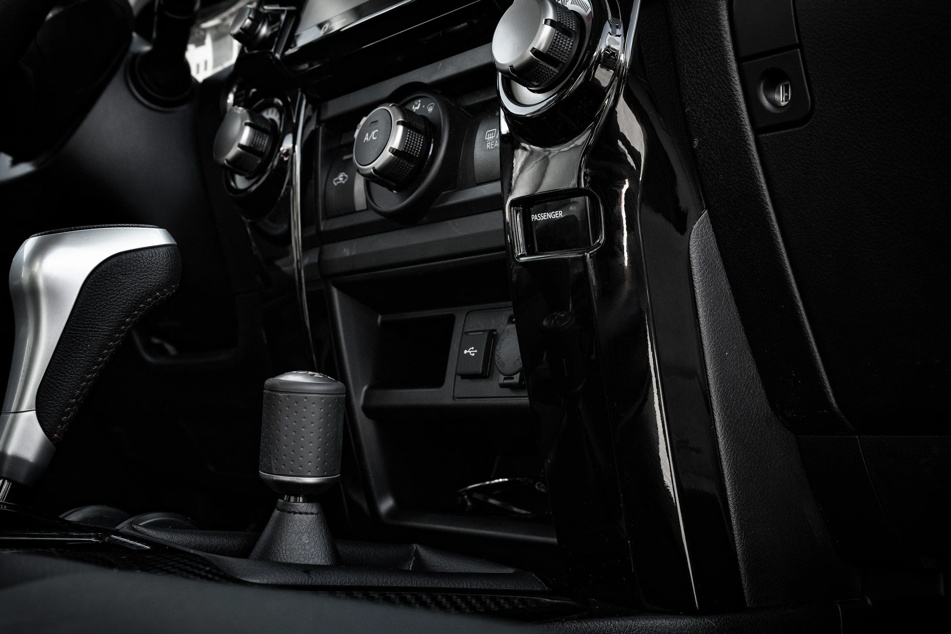 Climate Control Overlays For 4Runner (2010-2024)