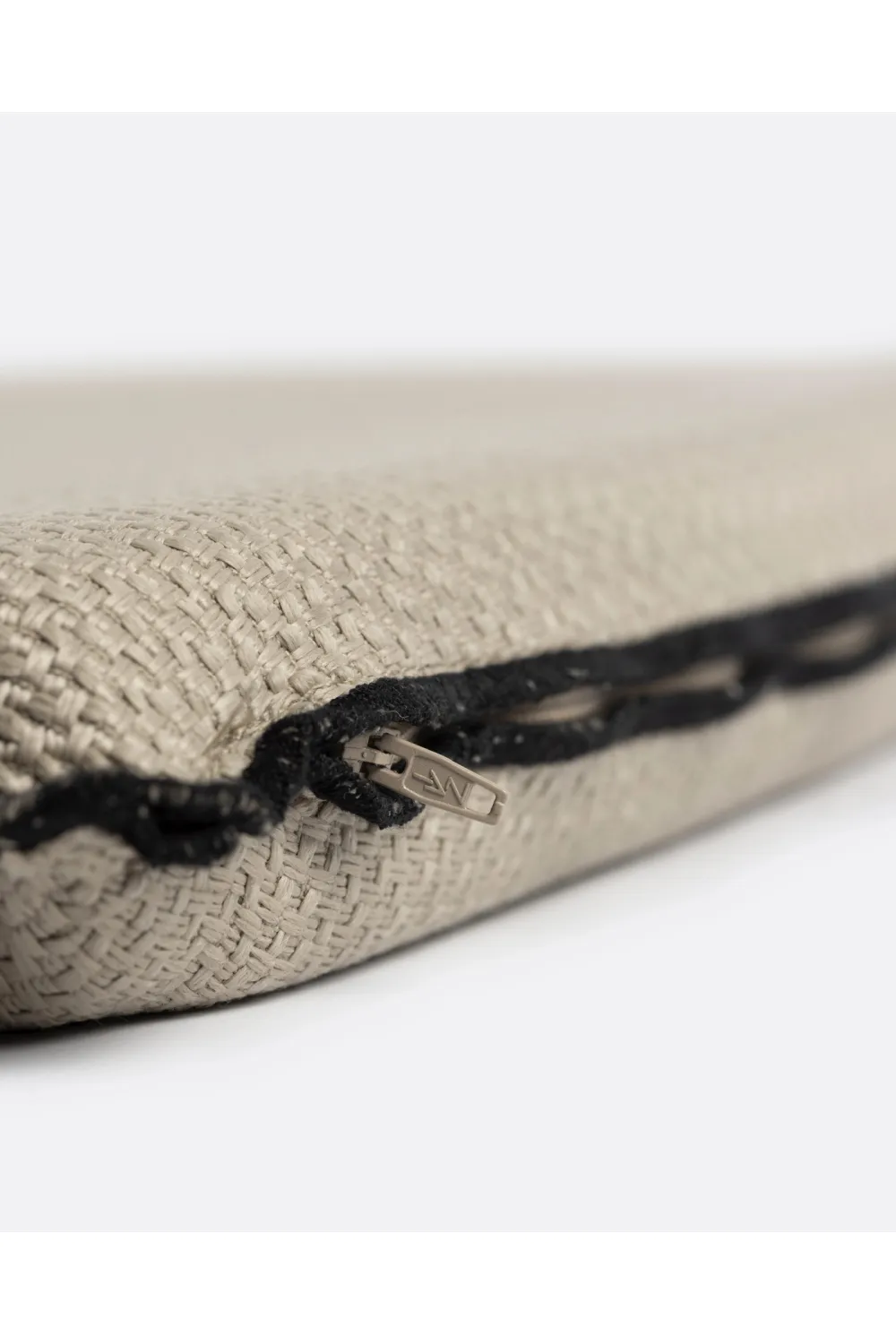 Minimalist Outdoor Chair Cushion | Dareels Cora
